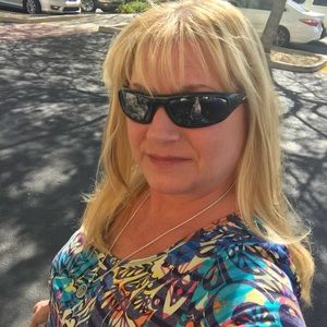 Meet your Posher, Tracy